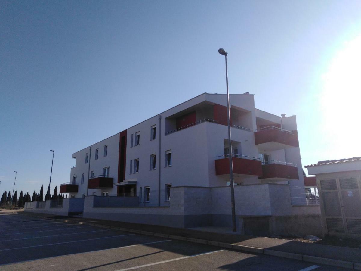 Holly Apartman Umag Exterior photo
